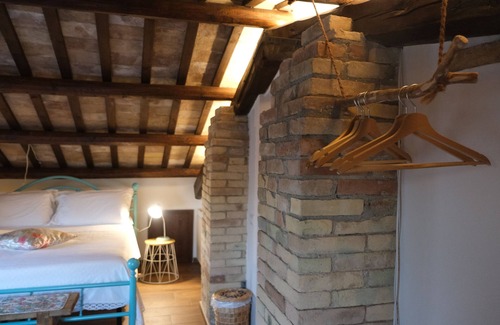 Loreto Aprutino Bed & Breakfast | Top-Rated Dimora Amina B&B with Spa & Breakfast Included