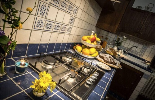 Loreto Aprutino Bed & Breakfast | Top-Rated Dimora Amina B&B with Spa & Breakfast Included