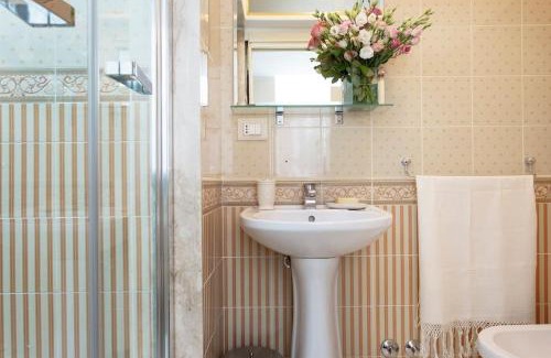 Modica Apartment | Stylish Dimora Birullà Apartment with Family-Friendly Amenities