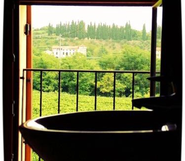 Gargagnago di Valpolicella House | Dimora Buglioni Wine Relais - Rated 9/10, Pet-Friendly Stays
