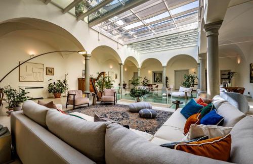 Duomo Apartment | Experience Elegance at Dimora Collection - Le Corti Suites