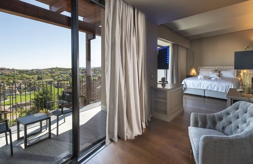 Priocca House | Experience Dimora Cordero: Rated 9.8, Family-Friendly Amenities