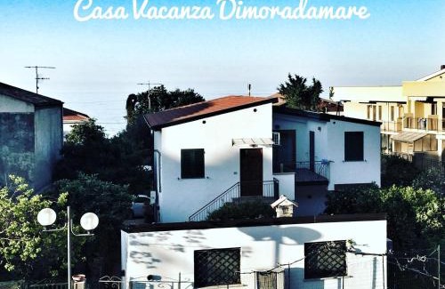 Marina di Caronia House | Family-Friendly Dimora Damare: Rated 9/10 by Guests