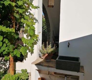 Marina di Caronia House | Family-Friendly Dimora Damare: Rated 9/10 by Guests