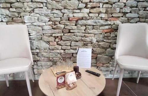 Albaretto della Torre House | Pet-Friendly Retreat at Dimora DarSenso with Perfect Score
