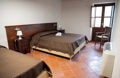 Sangineto House | Dimora del Borgo Affittacamere