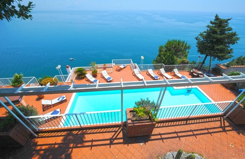 Ravello Villa | Experience Ultimate Relaxation at Dimora delle Sirene