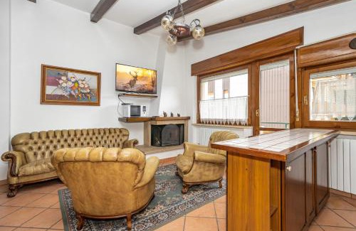 Camigliatello Apartment | Family-Friendly Retreat at Dimora Felis by Rentbeat