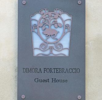 L'Aquila Bed & Breakfast | Top-Rated Dimora Fortebraccio with Wheelchair Access