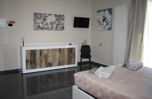 San Severo House | Oceanfront Mini Apartments at DIMORA GYUESY – Rated 9/10