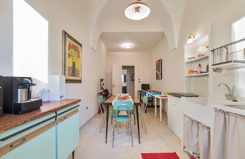 Merine Apartment | Discover 1719 Dimora Maria Luisa: Pet-Friendly Getaway