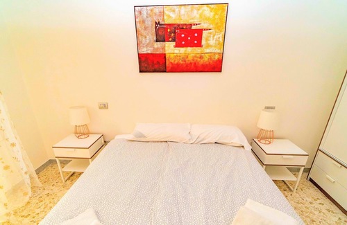 Monte Sant'Angelo House | Modern Rooms at Dimora Mastcarrir in the City Center