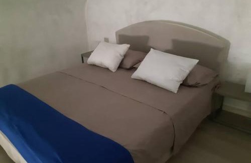 San Giorgio a Cremano House | Top-Rated Dimora Mercadante: Pet Friendly Getaway
