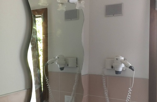 Dolo Bed & Breakfast | Unforgettable Stay at Dimora Naviglio B&B - Rated 10/10