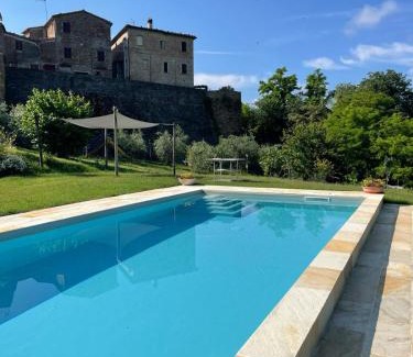 Arcevia Apartment | Experience Dimora nel Castello di Loretello by the Ocean