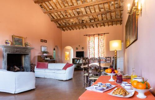 Civita Castellana House | Elegance Awaits at Dimora Palazzo Morelli with Hot Tub