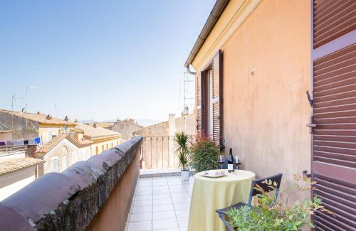Civita Castellana House | Elegance Awaits at Dimora Palazzo Morelli with Hot Tub
