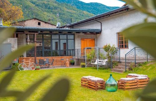 Madonna di Tirano House | Historical Wine Retreat at Dimora Perla di Villa, 9.8 Rated