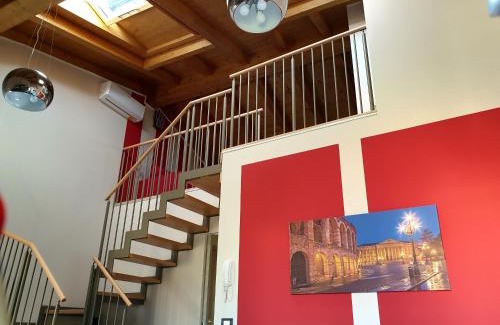 San Zeno Apartment | Family-Friendly Dimora Rosso San Zeno with Fast Wifi