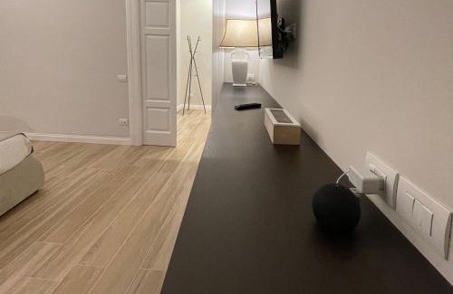 Corato Apartment | Exceptional Dimora Savoia: Family-Friendly with Breakfast