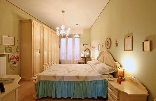 Chiaramonte Gulfi House | Discover Dimora Vera: Guest Rated 9.8, Pet & Child Friendly
