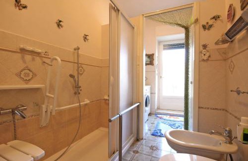 Chiaramonte Gulfi House | Discover Dimora Vera: Guest Rated 9.8, Pet & Child Friendly