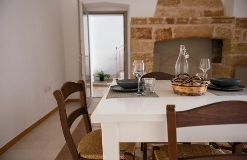 Patu Bed & Breakfast | Discover Dimora Zio Vito: Guest Rated 9/10 with Breakfast
