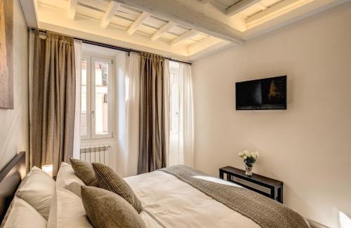 Rione XI Sant'Angelo House | Cozy Dimore Costaguti: Family-Friendly with Kitchen Access