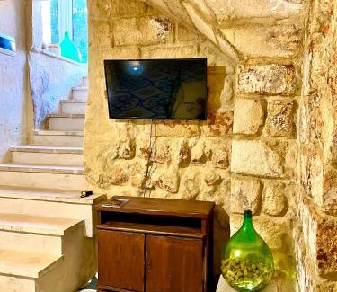 Andrano House | Family-Friendly DIMORE DE SANTIS - 4-Star Guest Rated Hotel