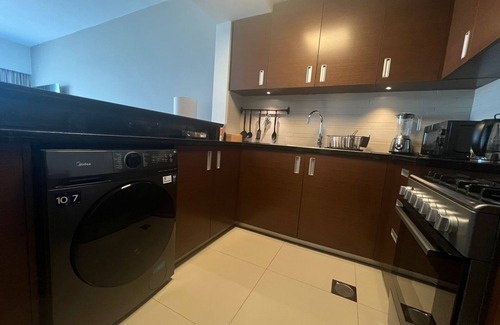 Abu Dhabi Apartment | Experience Comfort at Dinar Home - Your Perfect Getaway