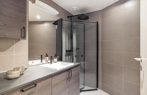 Bjørvika House | DINBNB Apartments 800m to Oslo C Station l 133sqm l High-End