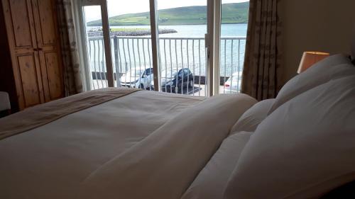 Dingle House | Cozy Dingle Harbour Nights - Ideal for Families