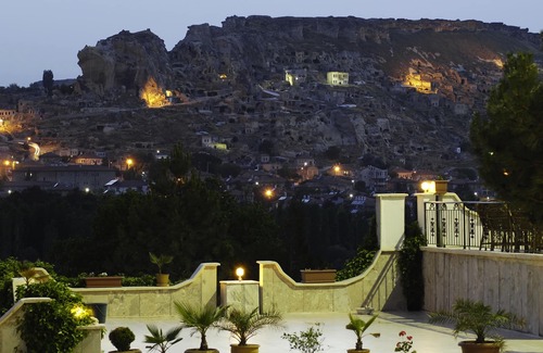 Urgup Hotel | Elegant Dinler Hotels Ürgüp with Spa & Pool Amenities