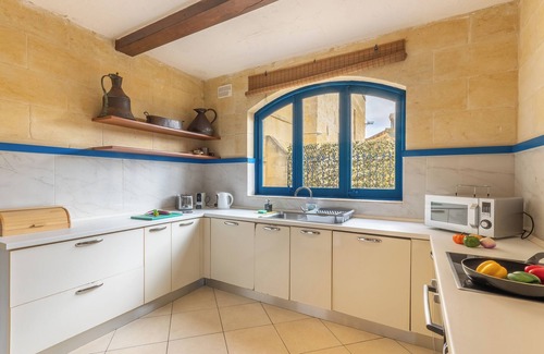 Ta' Għammar House | Discover Dionisia Gozitan Villa with Pool in Gozo, Malta