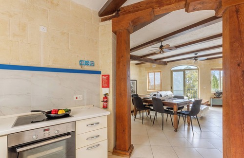 Ta' Għammar House | Discover Dionisia Gozitan Villa with Pool in Gozo, Malta