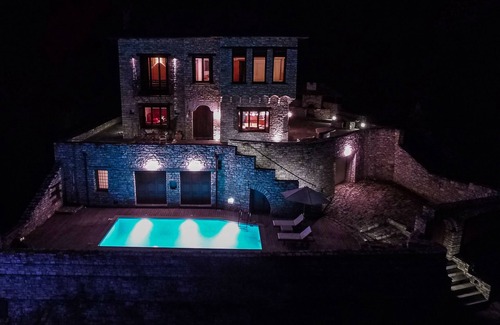 Keramidi Villa | Elegant Dionysos Villa with Oceanfront Views & Spa