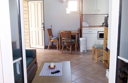 Vigla House | Relax at Dionysos Village Sunset Resort with Pool & Kitchen