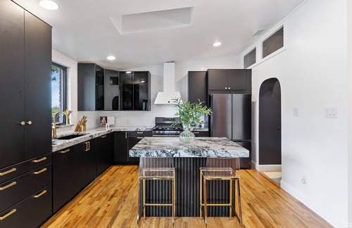 Old Lake Highlands House | Direct Access to Park-Lake-Pool