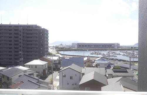 Saeki Ward Apartment | Direct bookings are great value Aladdin projector - 604/Hiroshima Hiroshima