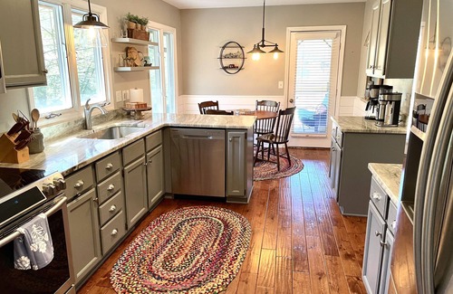Brevard House | Experience Direct Lakefront at Connestee Falls with Kayaks