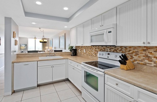 Seacoast Shores Condo | Direct Ocean View Condo with Heated Pool & Extra Large Balcony