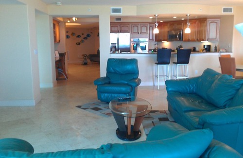 Cocoa Beach Condo | Oceanfront Getaway: 3 Beds, Pool & Guest Rated 9.8