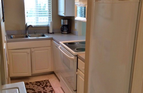 Deerfield Beach Condo | Oceanfront Haven: Breathtaking Views & Serene Pool Access