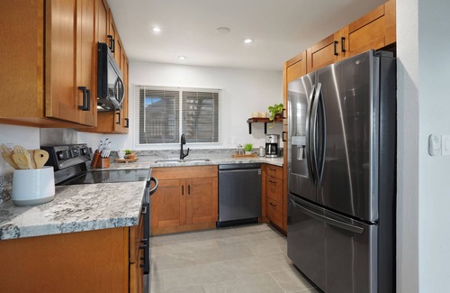 Lihue Condo | Ocean Front 1 Bdrm Condo with Panoramic East Shore Views