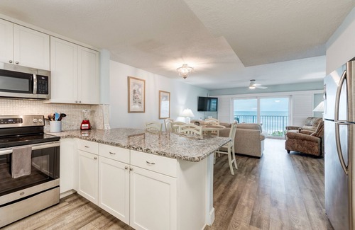 Indialantic House | Oceanfront Escape with Wrap Around Balcony - 10/10 Rating