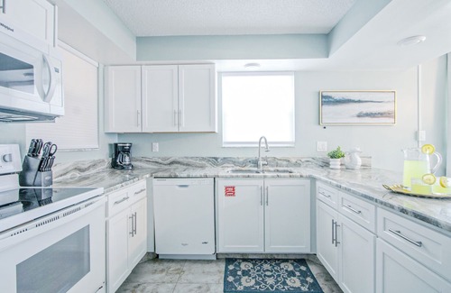 Satellite Beach Condo | Oceanfront Corner Retreat with Breathtaking Views & Pool