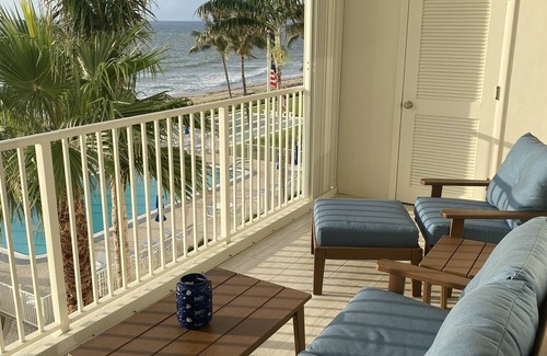 Highland Beach Condo | Oceanfront Condo: Beach Access, Pool & Spa Amenities