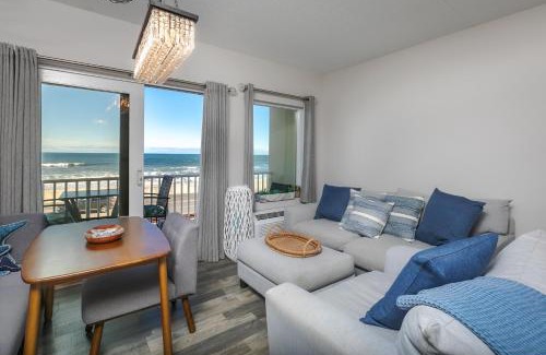 Hampton Apartment | Oceanfront Studio Suite with Private Beach & Amazing Views