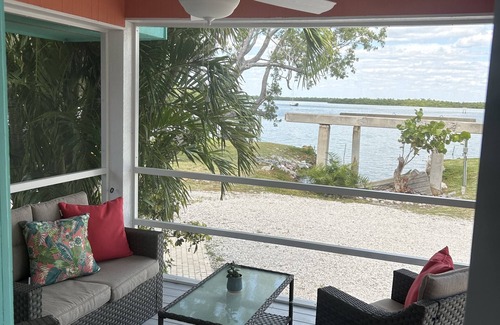 Naples Apartment | Scenic Waterfront Views and Family-Friendly Amenities