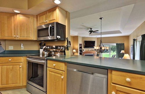 Ludlow Condo | Direct Ski Access at Solitude Condo with Family-Friendly Amenities